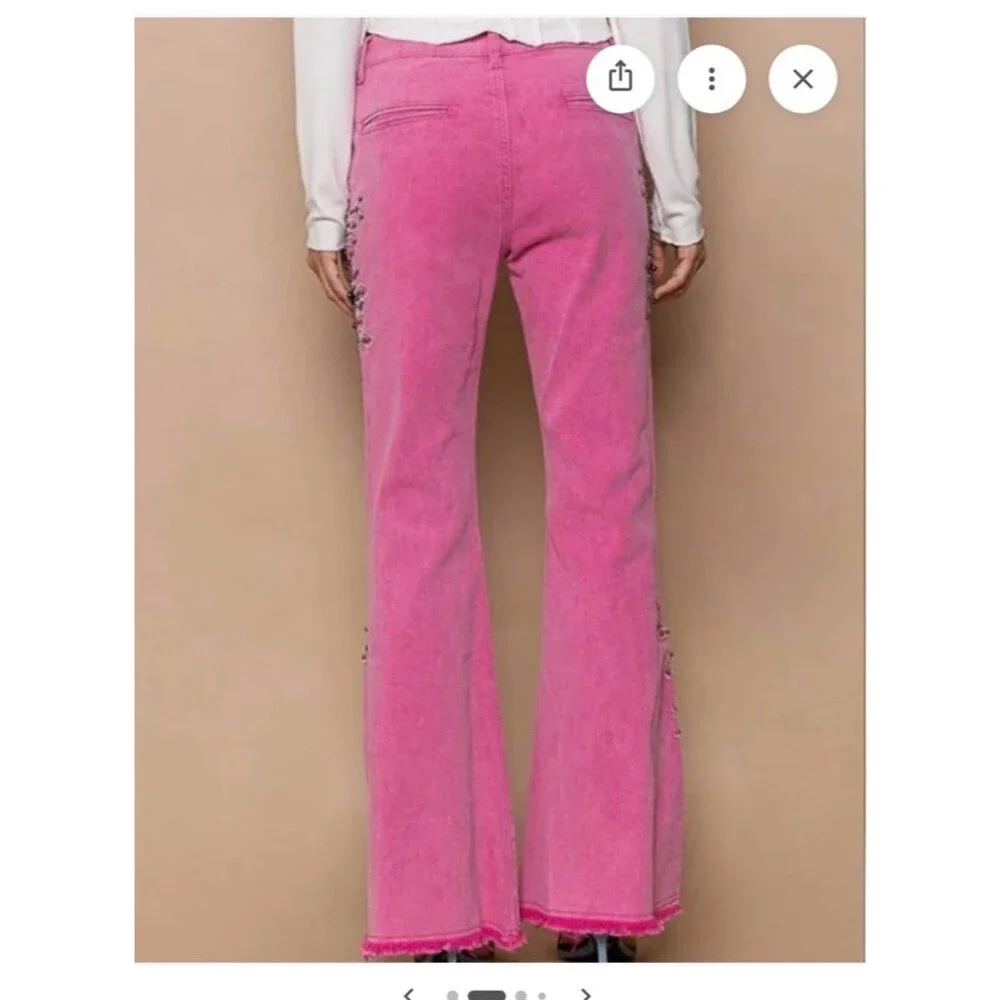 POL jeans POL Pants PINK FLARE EMBROIDERED FLOWERS bohemian jeans womens Medium